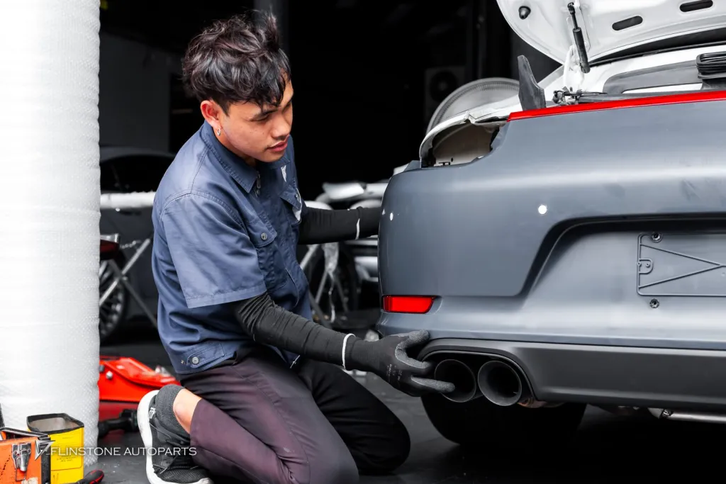 Porsche Carrera 991.1 to 991.2 กันชนหลัง ไฟท้าย