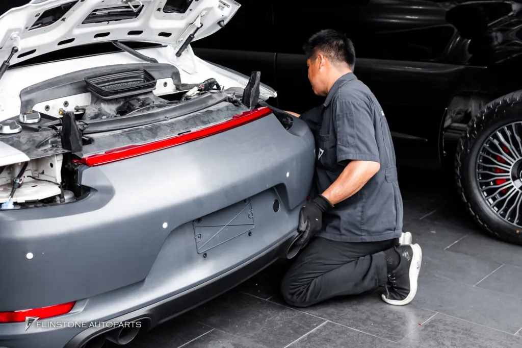 Porsche Carrera 991.1 to 991.2 กันชนหลัง ไฟท้าย