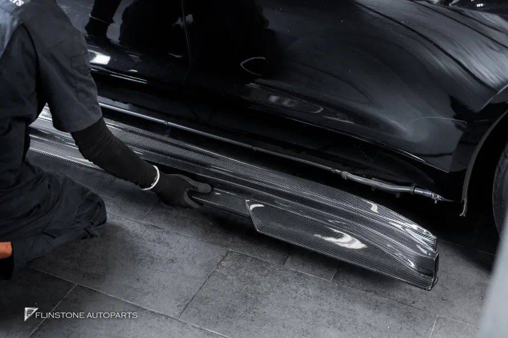 Porsche Taycan พาร์ทคาร์บอนรอบคัน