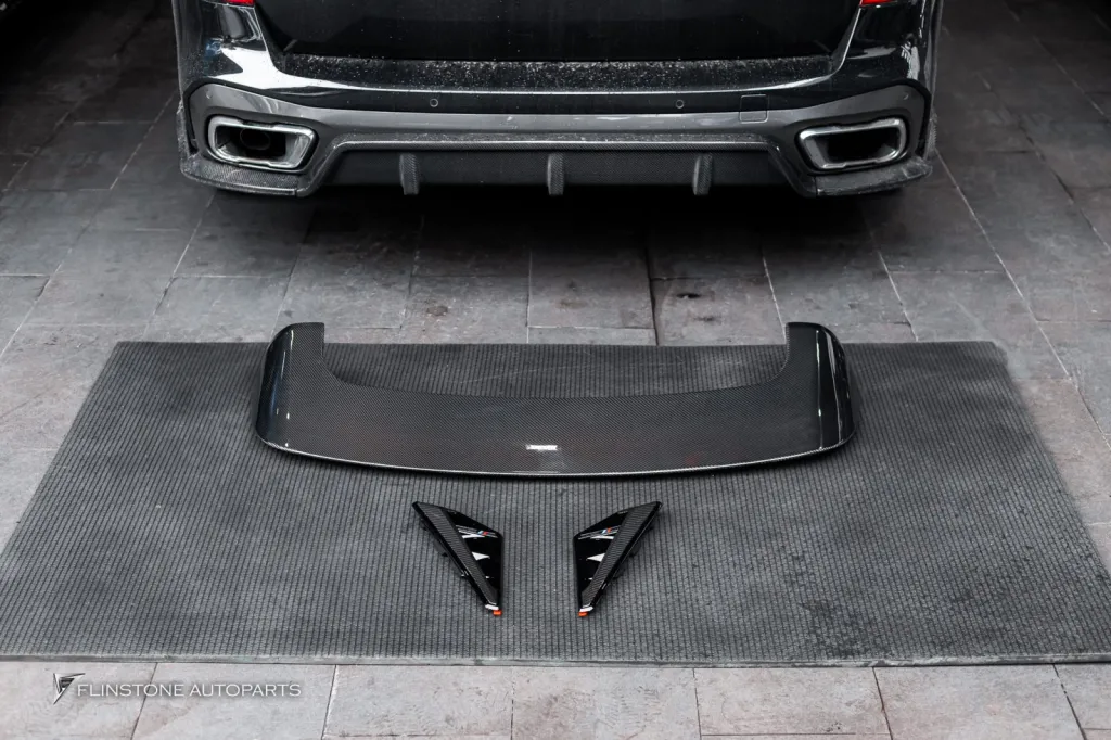 BMW X5 สปอยเลอร์ แก้ม