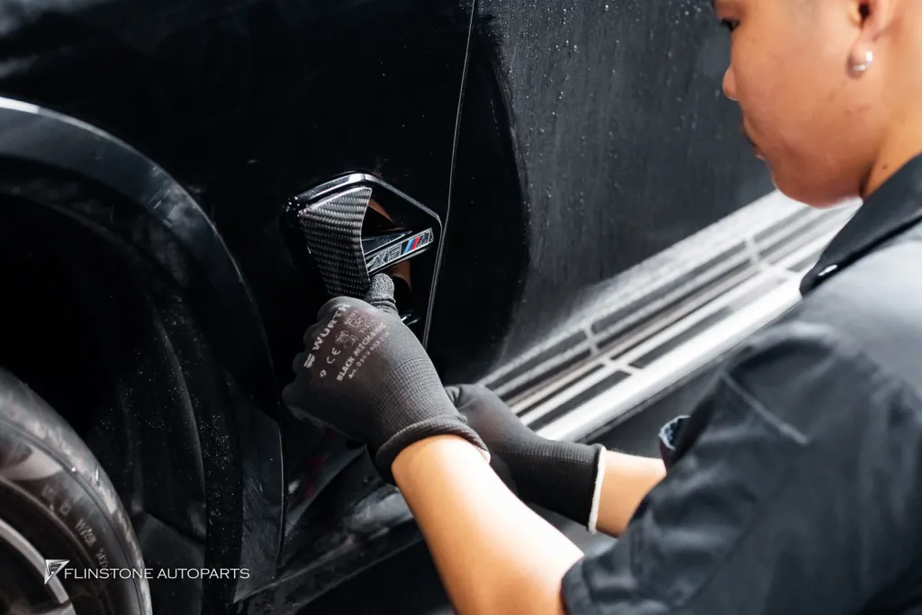 BMW X5 สปอยเลอร์ แก้ม