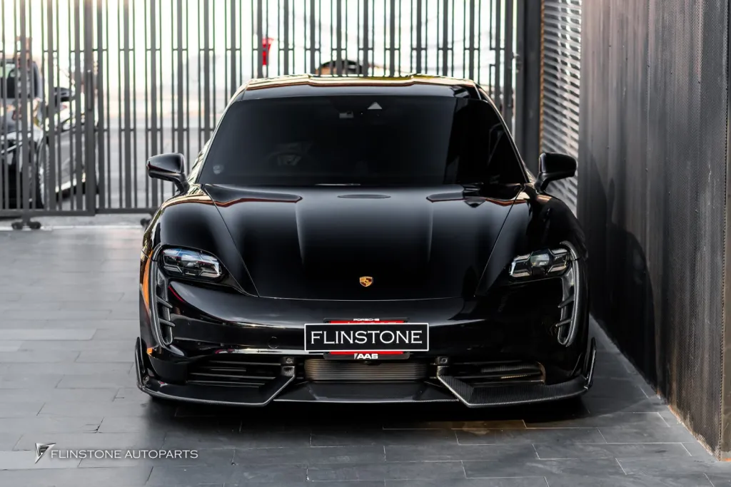 Porsche Taycan พาร์ทคาร์บอนรอบคัน
