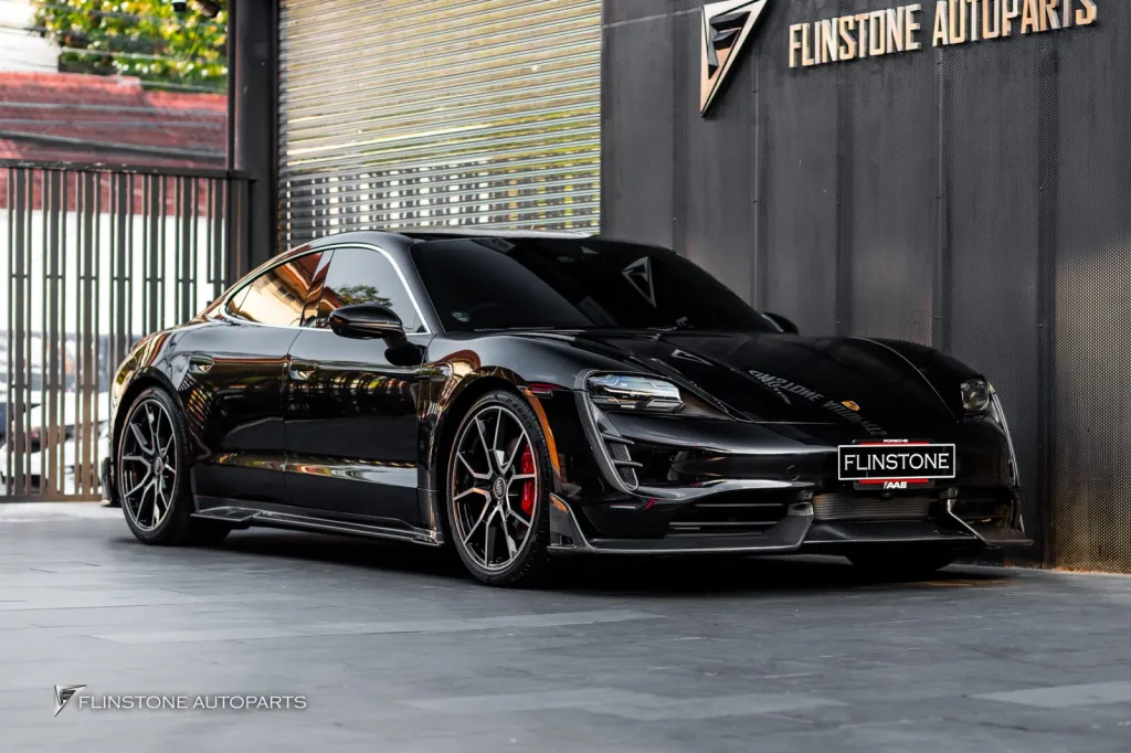 Porsche Taycan พาร์ทคาร์บอนรอบคัน