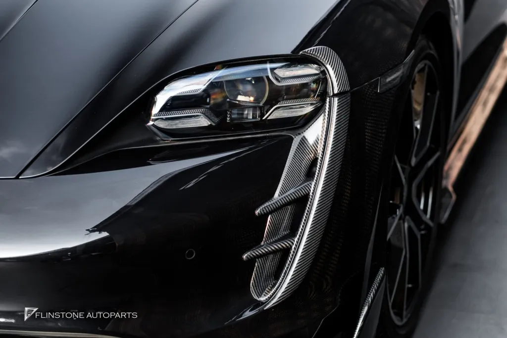 Porsche Taycan พาร์ทคาร์บอนรอบคัน