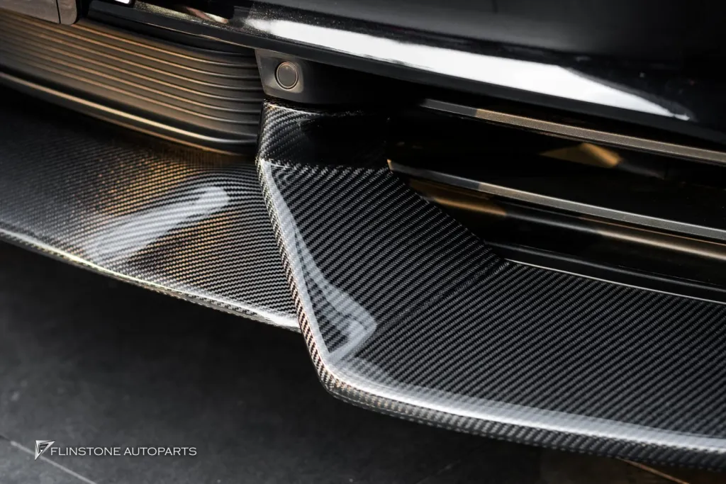 Porsche Taycan พาร์ทคาร์บอนรอบคัน