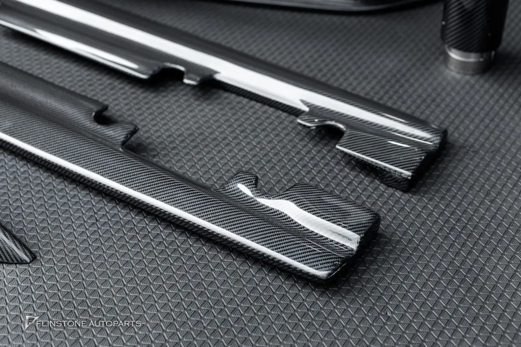 Mercedes Benz Cla 扩散器 CMST 全车碳纤维部件