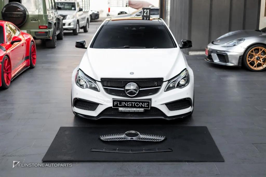 Mercedes Benz W207 กระจัง