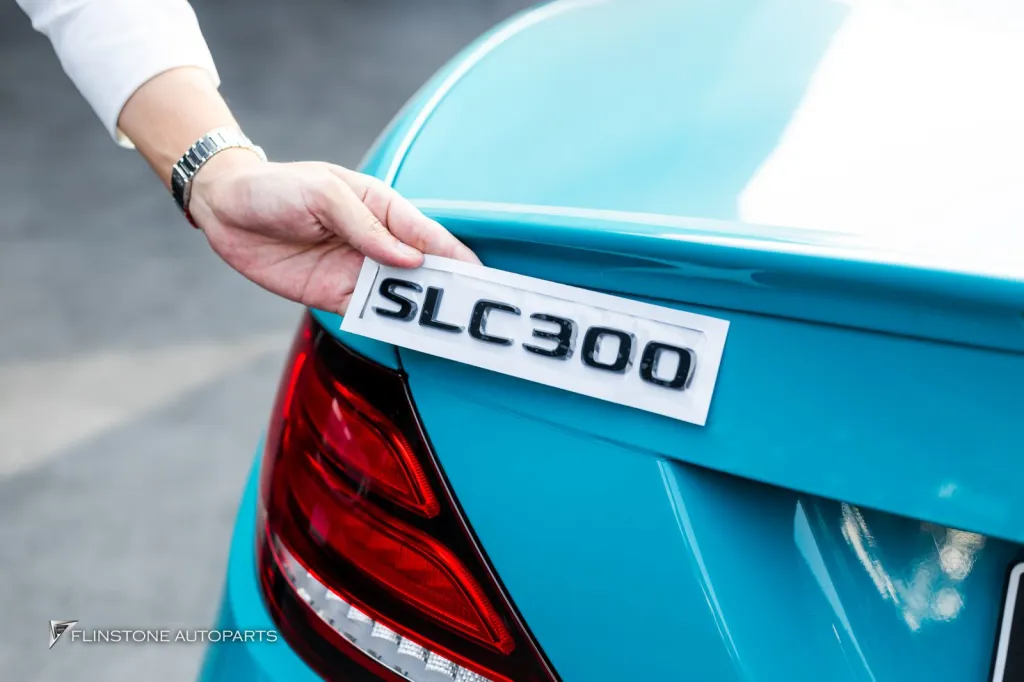 Mercedes Benz Slc โลโก้ดำ