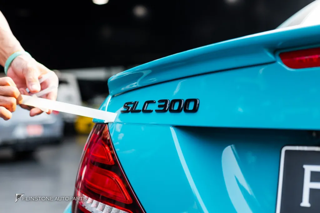 Mercedes Benz Slc โลโก้ดำ
