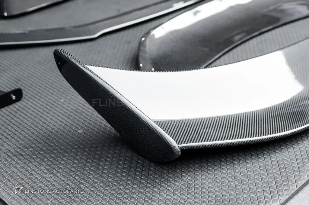 Porsche 718 Boxster 碳纤维部件套装 CMST Wing GT4 V.2