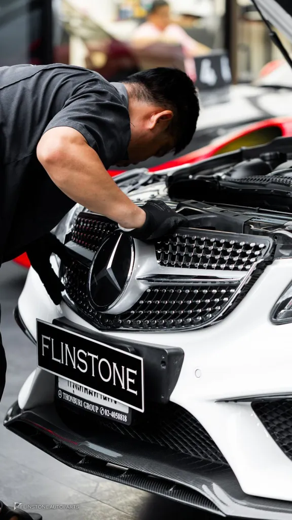 Mercedes Benz W207 กระจัง