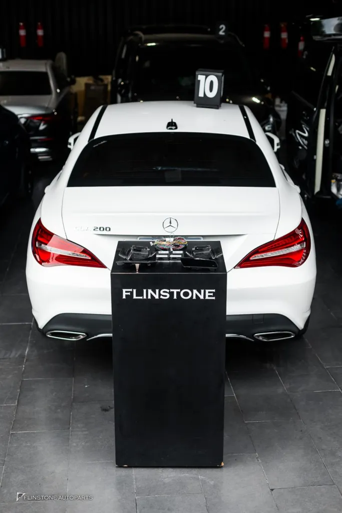 Mercedes Benz Cla Blind Spot