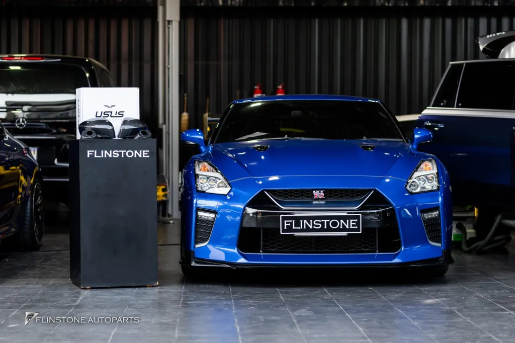 Nissan GTR R35 กระจก