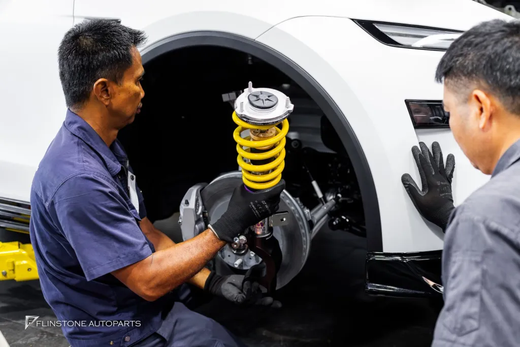 Tesla Juniper โช้ค KW V3