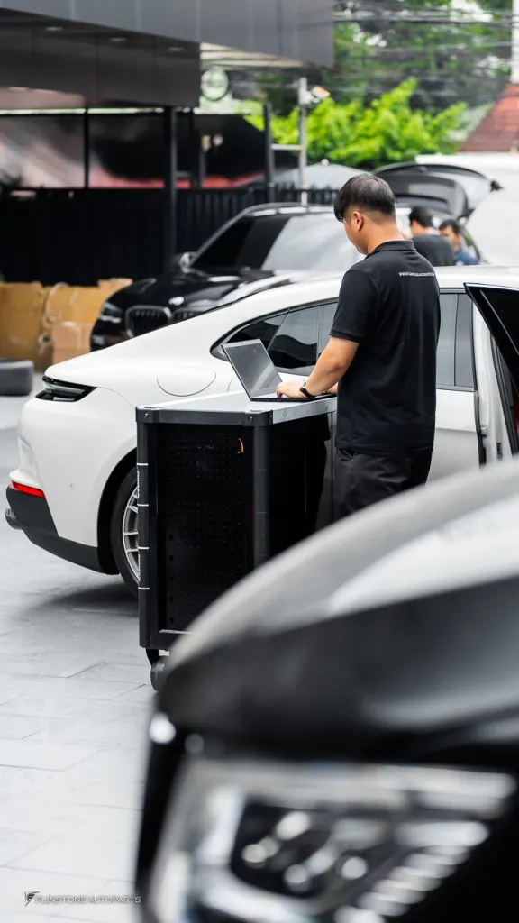 Porsche Panamera 976 Exhaust Pipe Akrapovic — Coding