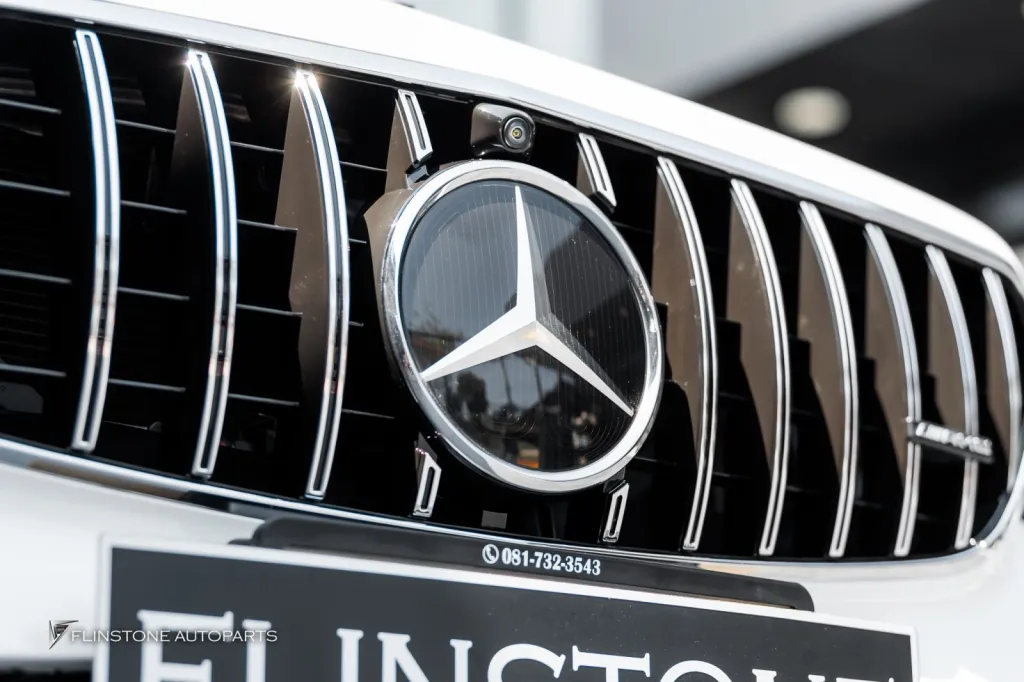 Mercedes Benz  W213 กระจัง