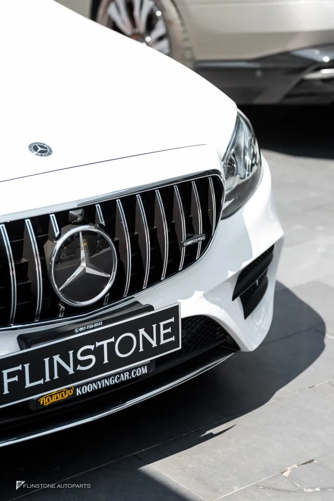 Mercedes Benz  W213 กระจัง