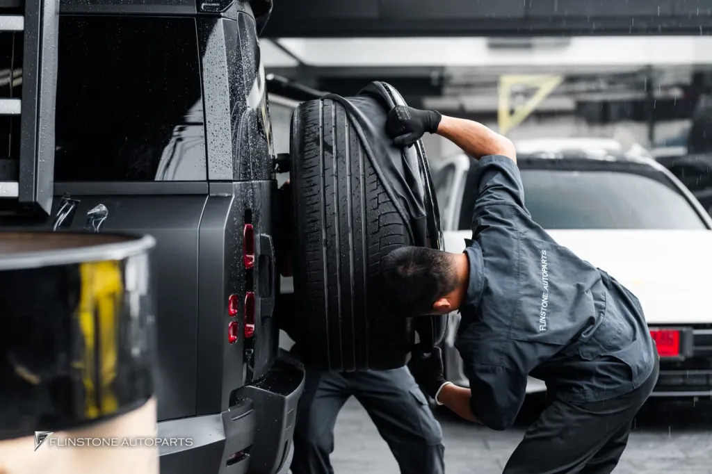 Range Rover ฝาครอบยางอะไหล่