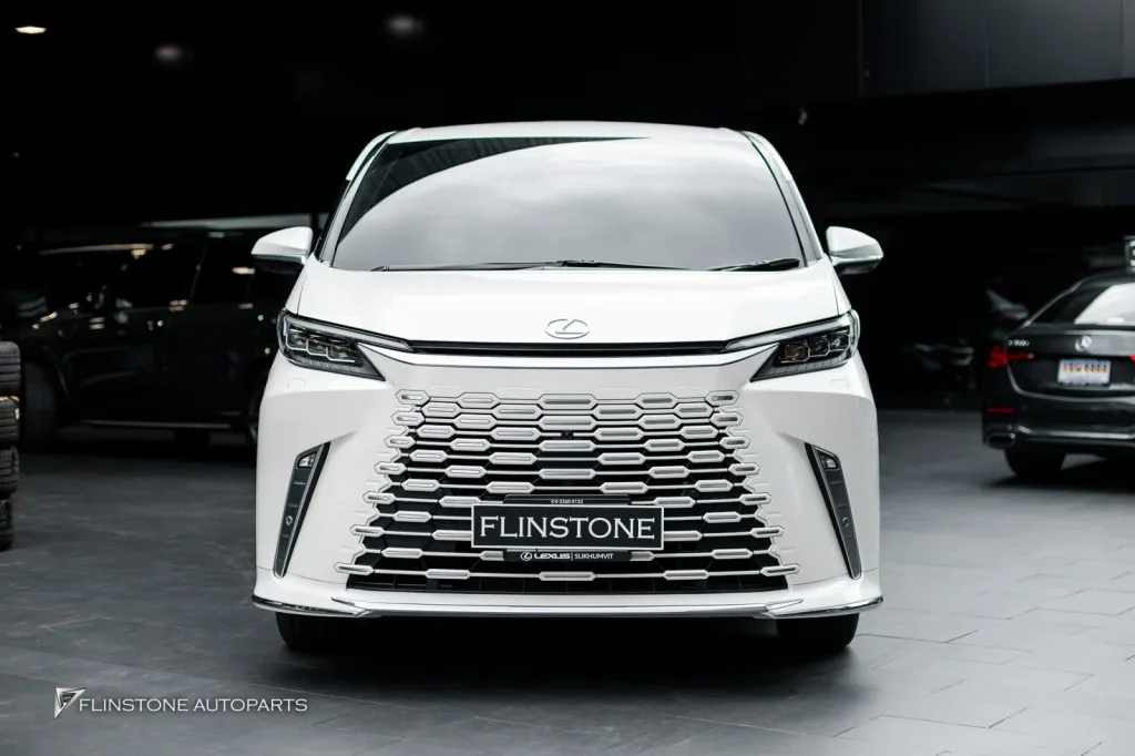 Lexus LM บันไดอัตโนมัติ