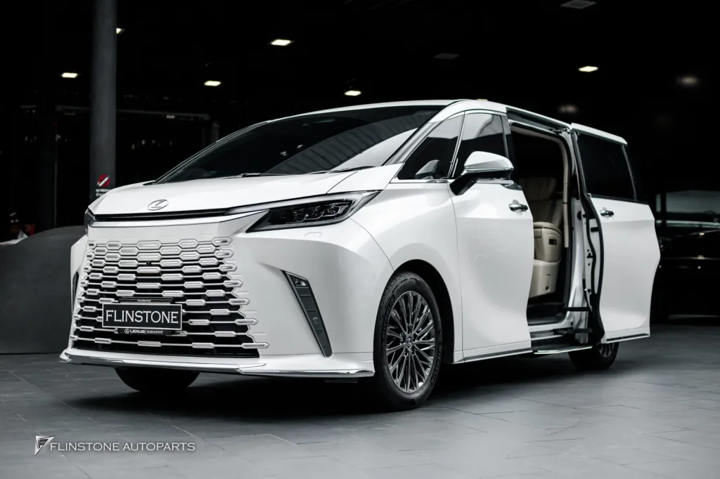 Lexus LM บันไดอัตโนมัติ