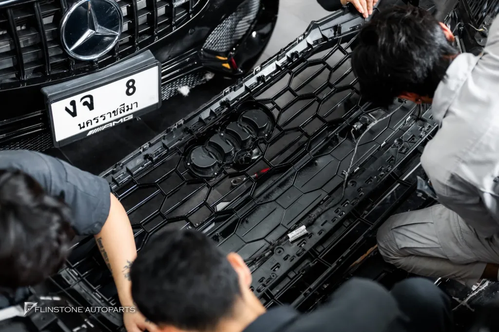 Audi Q8 กระจัง