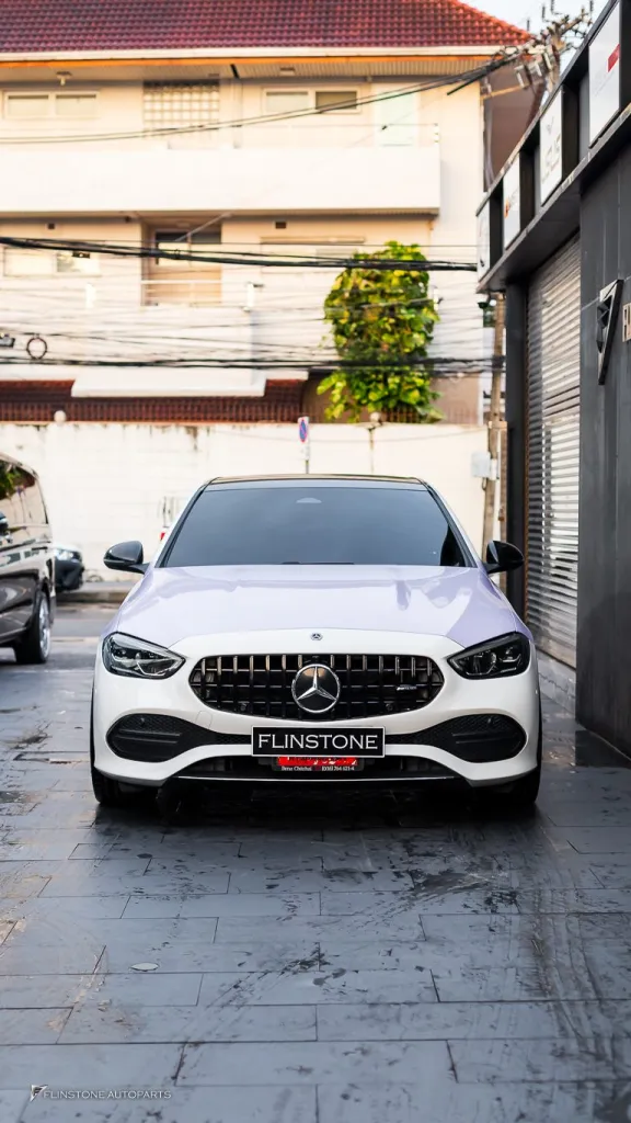 Mercedes Benz W206 กระจัง