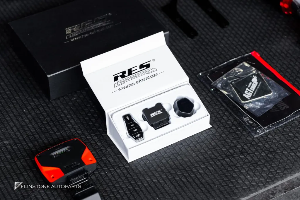 Porsche Cayenne 958 โช้ค AGT กล่อง RACE CHIP ท่อ Res Exhaust เบรคเซรามิค