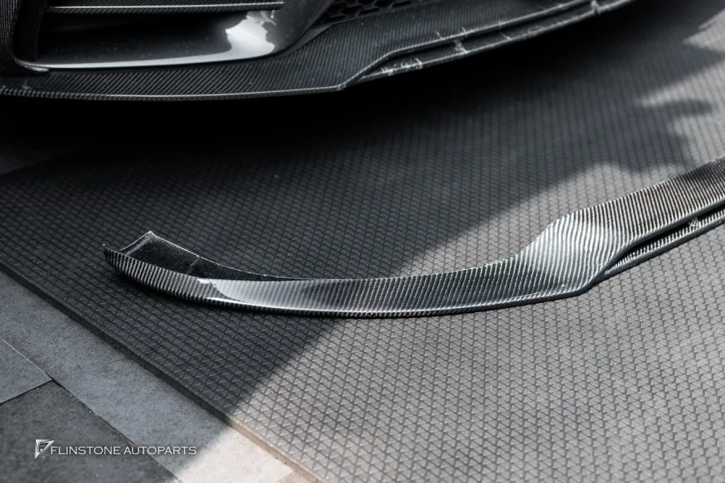 Mercedes Benz Cls Lip