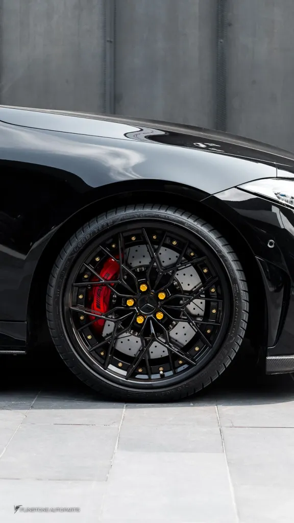Mercedes Benz Cls น็อตล้อ