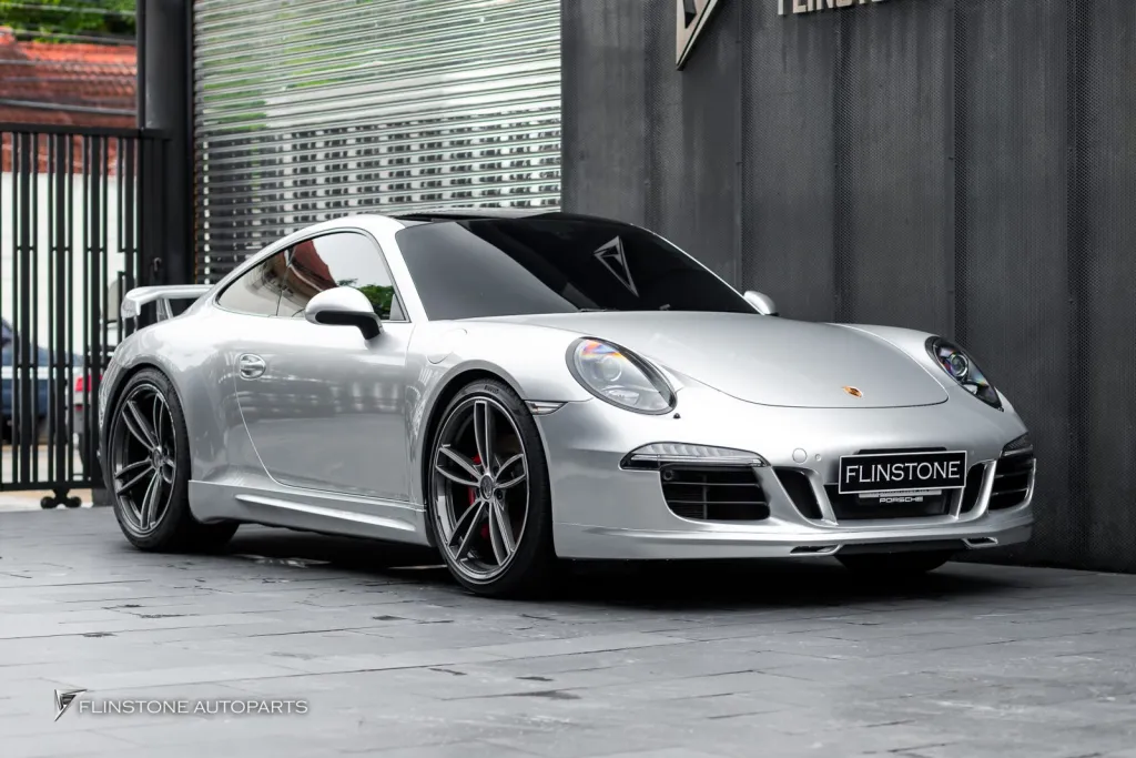 Porsche Carrera 991.1 to 991.2 กันชนหลัง ไฟท้าย