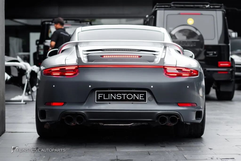Porsche Carrera 991.1 to 991.2 กันชนหลัง ไฟท้าย
