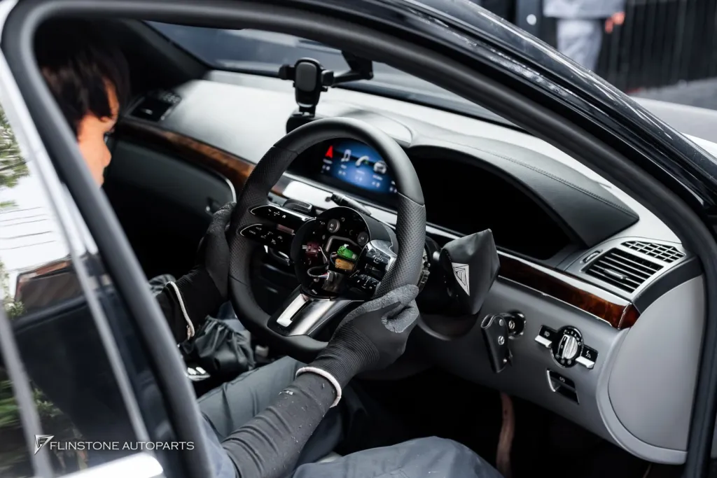 Mercedes Benz W221 พวงมาลัย