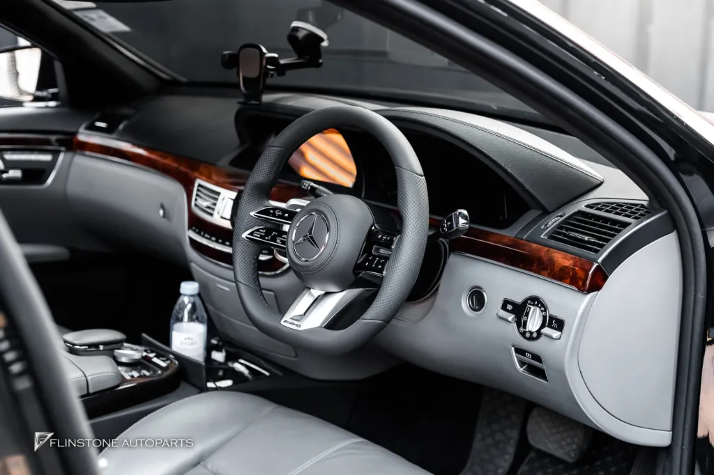 Mercedes Benz W221 พวงมาลัย