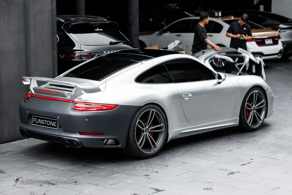 Porsche Carrera 991.1 to 991.2 กันชนหลัง ไฟท้าย