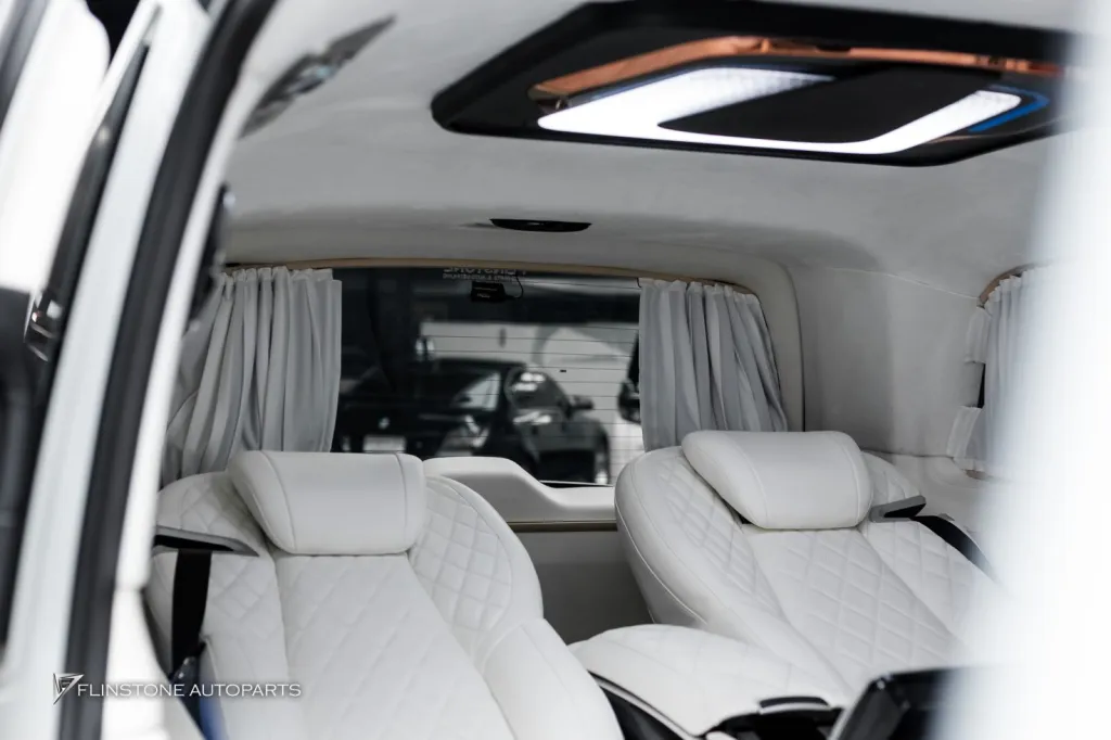 Mercedes Benz Vito ม่านไฟฟ้าด้านหลัง