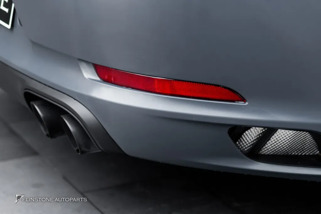 Porsche Carrera 991.1 to 991.2 กันชนหลัง ไฟท้าย