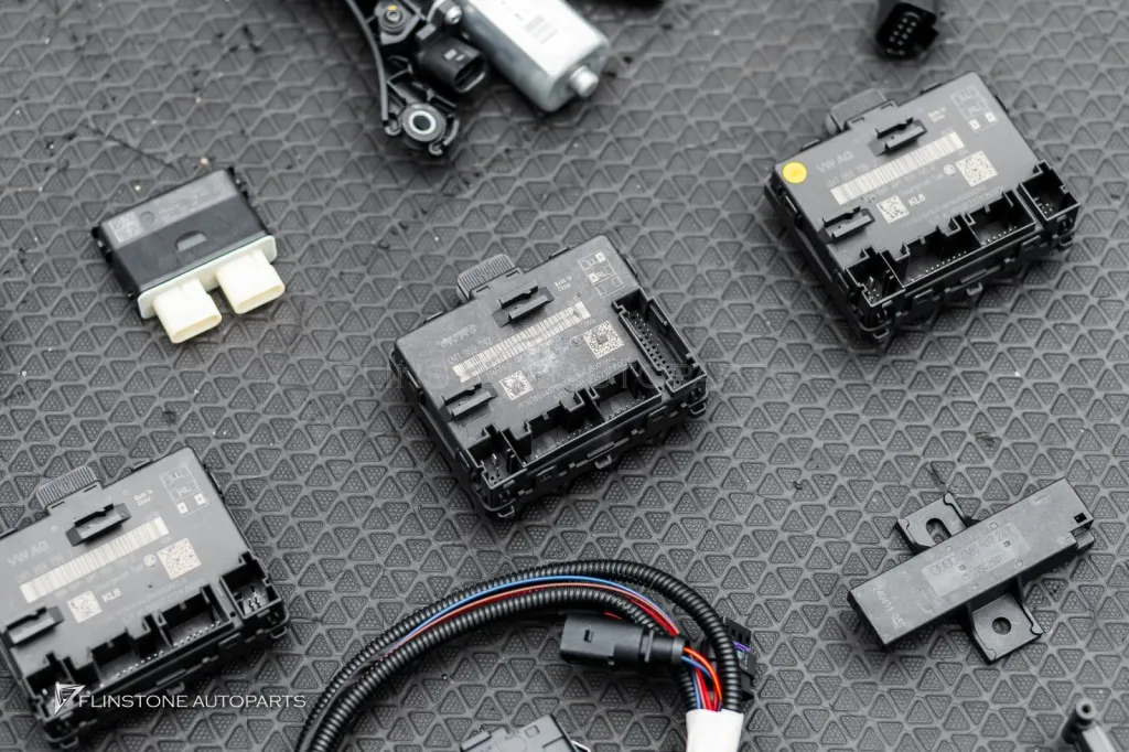 Porsche Cayenne E3 Suv Keyless ประตูดูดแท้