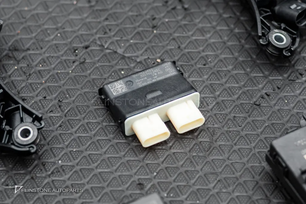 Porsche Cayenne E3 Suv Keyless ประตูดูดแท้