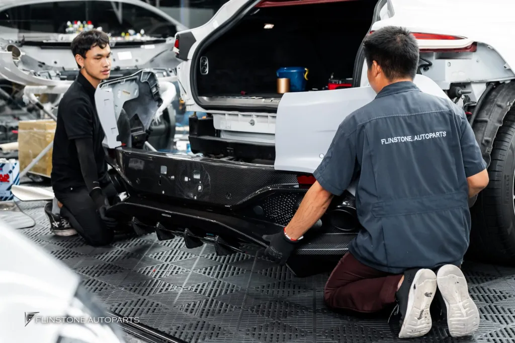 Aston Martin ฟิล์ม ล้อ กันชนหน้าหลัง (Complete)