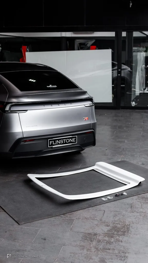 Tesla Juniper ม่านไฟฟ้า