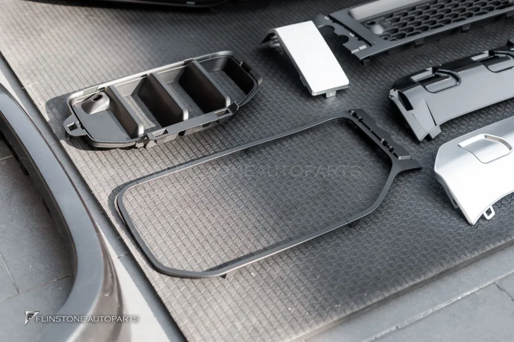 Mercedes Benz Gclass G450D Full Body Kit Side Steps Wheels