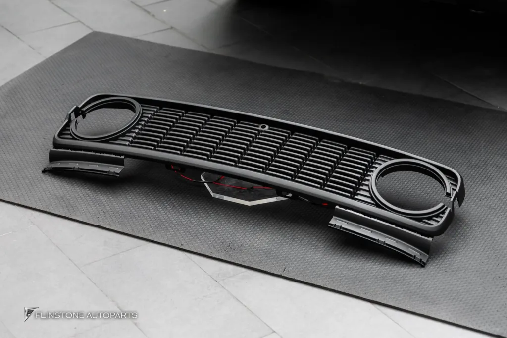 GWM Tank กระจัง LED