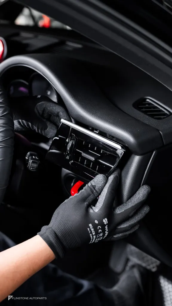 Porsche Macan จอ Dual Screen
