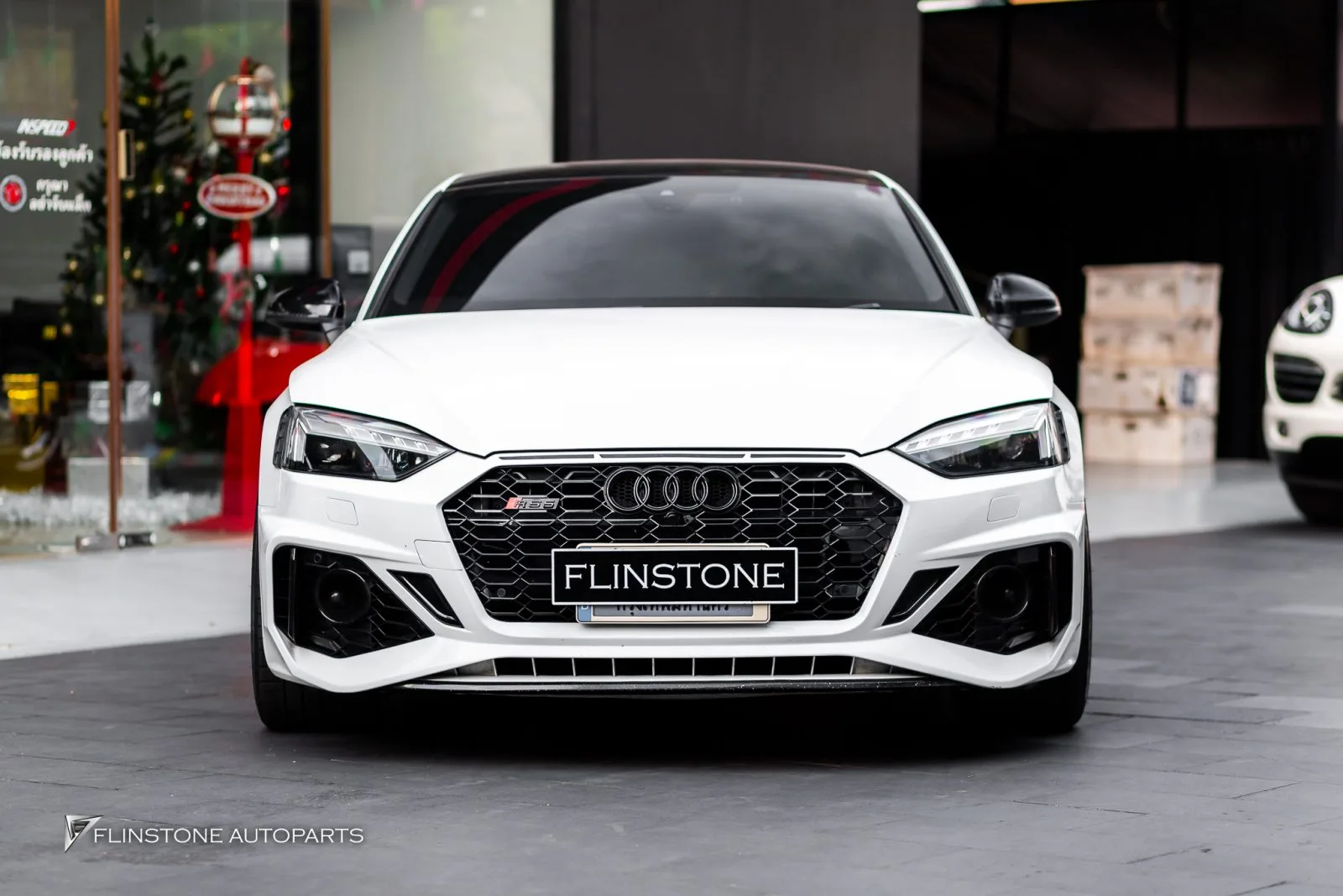 Audi A5 ประตูดูด