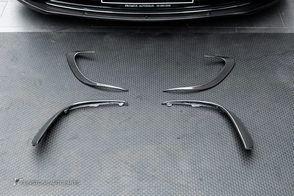 Merceds Benz Cls คิวคาร์บอน
