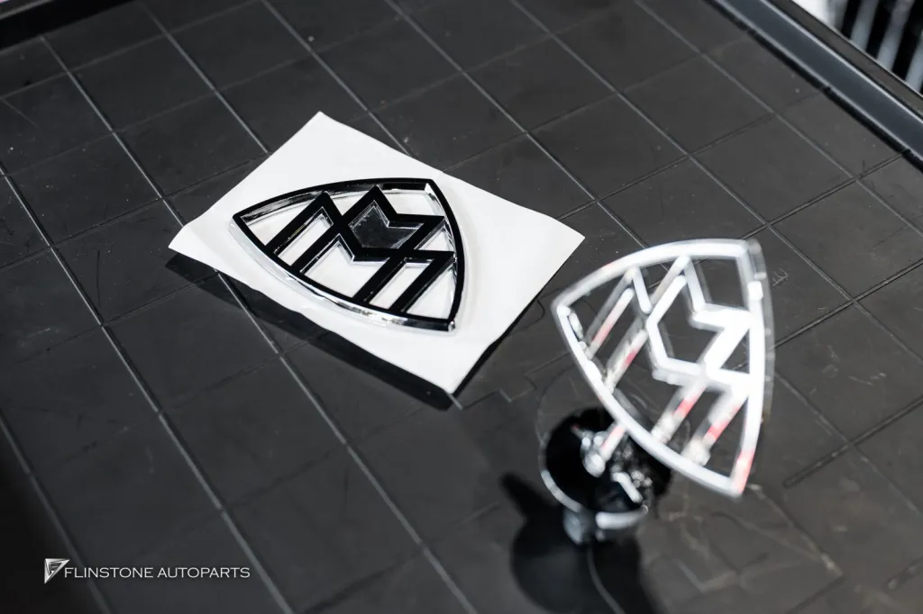 Mercedes Benz Sclass โลโก้ Maybach รอบคัน
