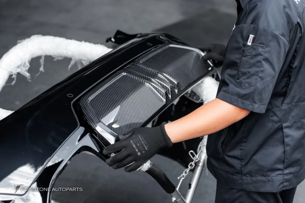 BMW G20 ดิฟกลางคาร์บอน