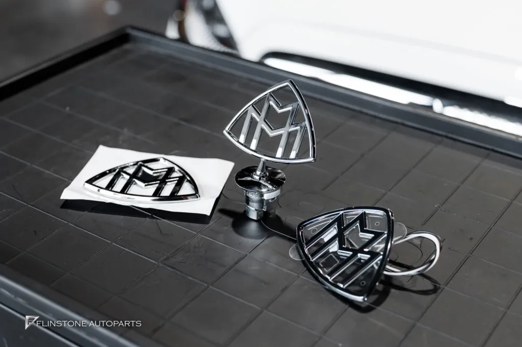 Mercedes Benz Sclass โลโก้ Maybach รอบคัน