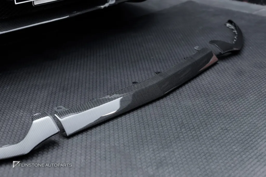 Mercedes Benz W205 Lip