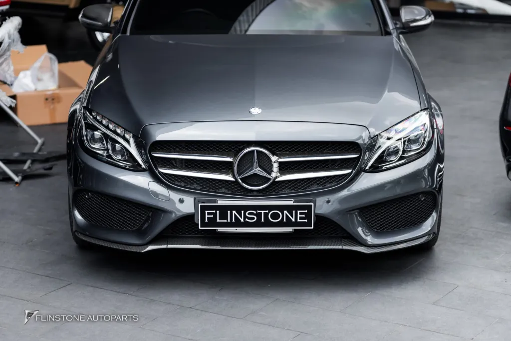 Mercedes Benz W205 Lip